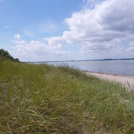 2 Ostsee-wellnesslandhaeuser Sauna, Dampfbad, Jacuzzi Villa *