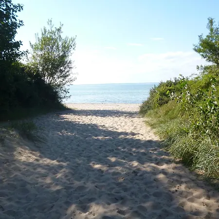 2 Ostsee-wellnesslandhaeuser Sauna, Dampfbad, Jacuzzi