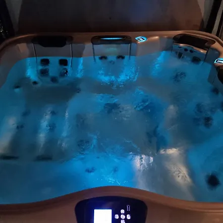 Villa 2 Ostsee-wellnesslandhaeuser Sauna, Dampfbad, Jacuzzi *