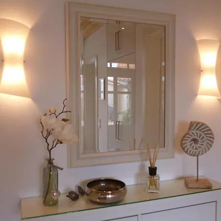 2 Ostsee-wellnesslandhaeuser Sauna, Dampfbad, Jacuzzi Villa