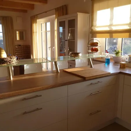 2 Ostsee-wellnesslandhaeuser Sauna, Dampfbad, Jacuzzi * Groß Schwansee