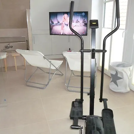 2 Ostsee-wellnesslandhaeuser Sauna, Dampfbad, Jacuzzi Villa Groß Schwansee