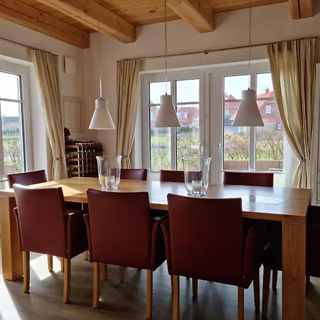 2 Ostsee-wellnesslandhaeuser Sauna, Dampfbad, Jacuzzi Villa *