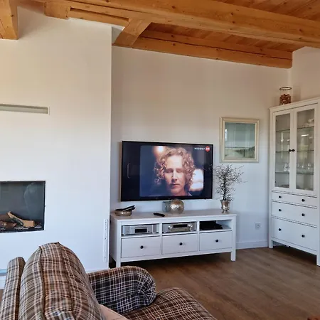 2 Ostsee-wellnesslandhaeuser Sauna, Dampfbad, Jacuzzi Groß Schwansee