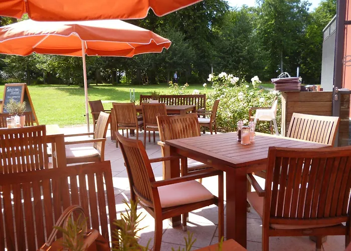 2 Ostsee-wellnesslandhaeuser Sauna, Dampfbad, Jacuzzi Villa *