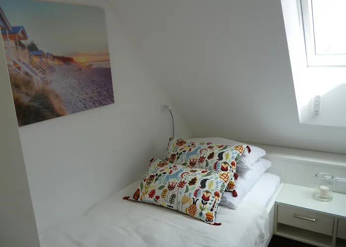 2 Ostsee-wellnesslandhaeuser Sauna, Dampfbad, Jacuzzi