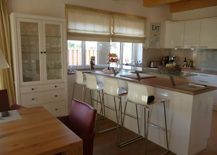 Villa 2 Ostsee-wellnesslandhaeuser Sauna, Dampfbad, Jacuzzi Groß Schwansee