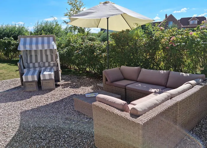 2 Ostsee-wellnesslandhaeuser Sauna, Dampfbad, Jacuzzi