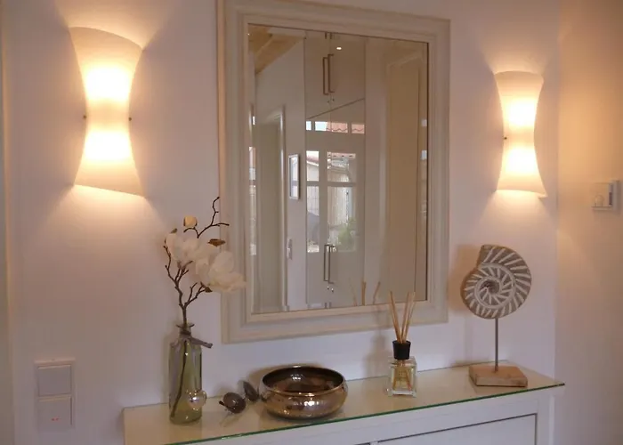 2 Ostsee-wellnesslandhaeuser Sauna, Dampfbad, Jacuzzi Villa