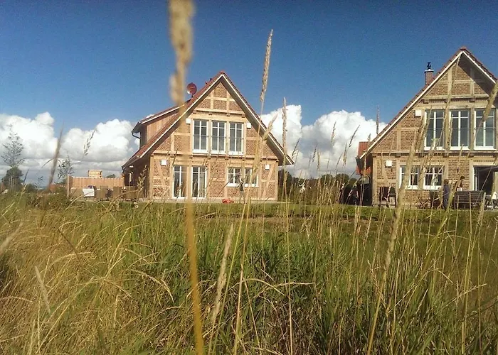 Villa 2 Ostsee-wellnesslandhaeuser Sauna, Dampfbad, Jacuzzi Groß Schwansee