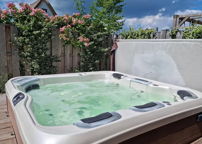 Villa 2 Ostsee-wellnesslandhaeuser Sauna, Dampfbad, Jacuzzi