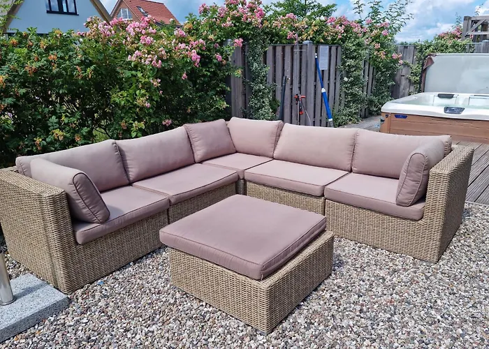 Villa 2 Ostsee-wellnesslandhaeuser Sauna, Dampfbad, Jacuzzi Groß Schwansee