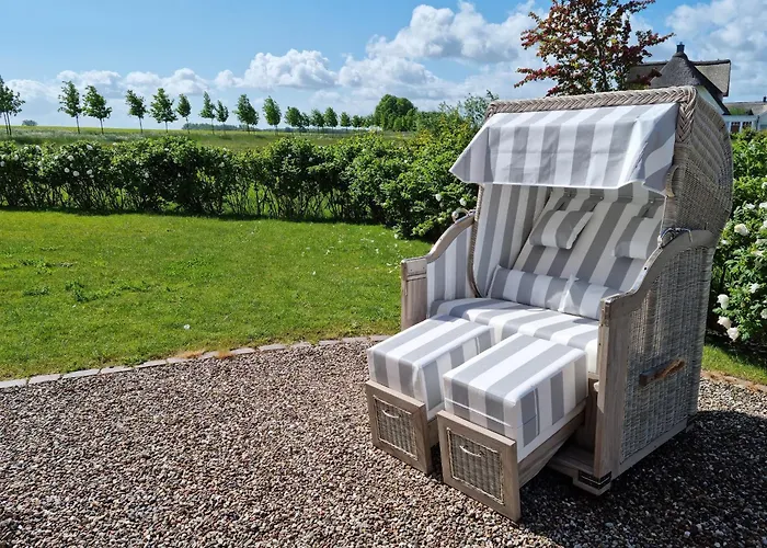 2 Ostsee-wellnesslandhaeuser Sauna, Dampfbad, Jacuzzi